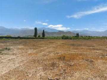 Sitio en Venta en Venta de terreno con agua potable y regadío, energía eléctrica
