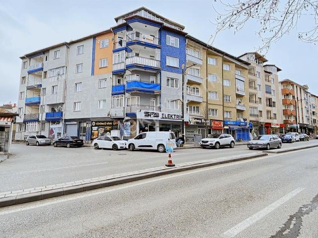 Sivas Ozan Emlak'tan Yeni Mah.'de Kiralık 3+1 Daire