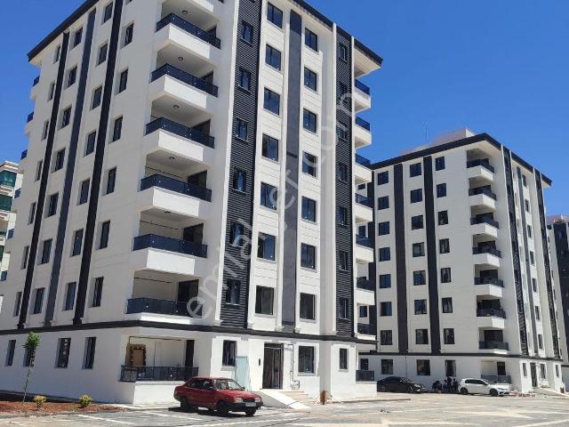 Siverek Caddesi Üzeri Asb Aberna Da Satılık 2+1 Ve 3+1 Seçeneklerimiz Mevcuttur