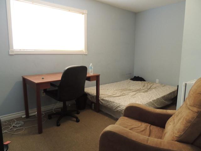 Sixty Two 5 Bedroom Apartment for Rent at 62 University Ave E, Waterloo, ON N2J 2V8 Downtown Waterloo