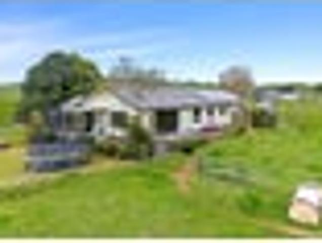 Six acres, double glazing & solar panels!