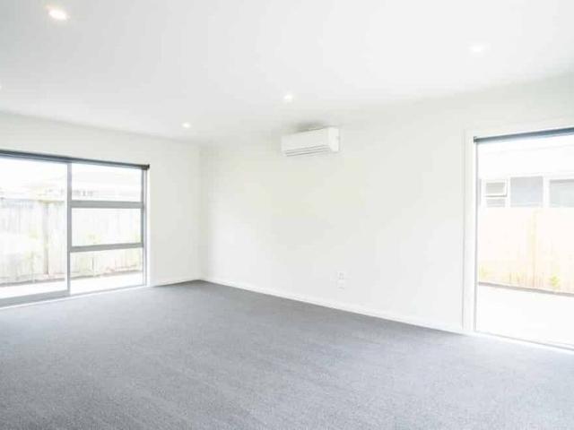 Six bedrooms on Leeds