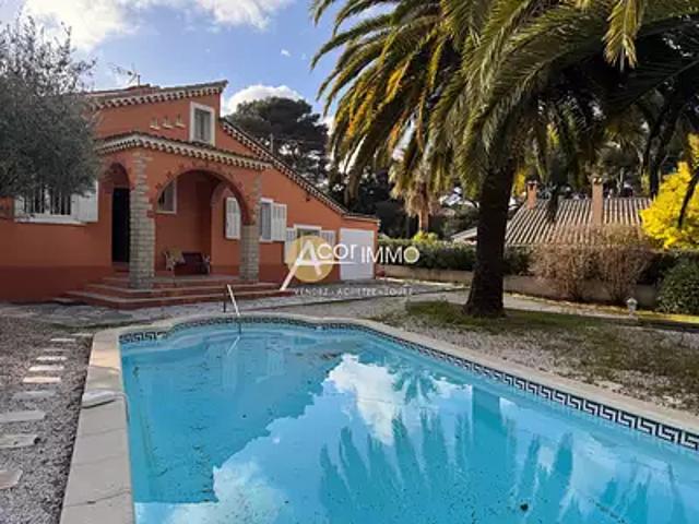 Six Fours les Plages 83140 Achat / Vente maison 5 pièces t5
