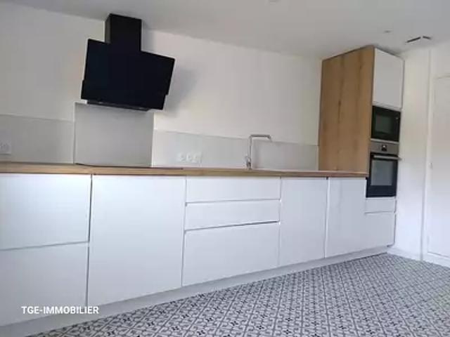 Six Fours les Plages 83140 Achat / Vente maison 5 pièces t5