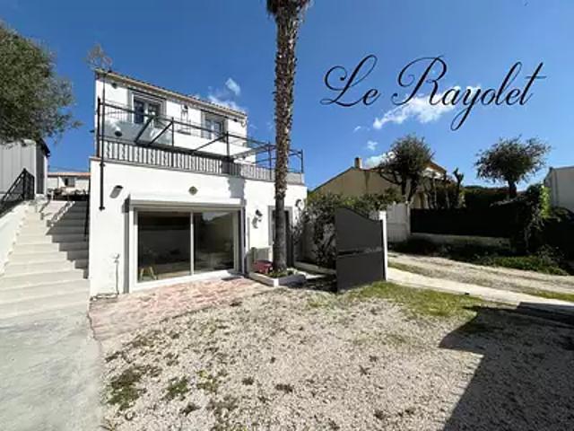 Six Fours les Plages 83140 Achat / Vente maison 6 pièces t6 terrasse