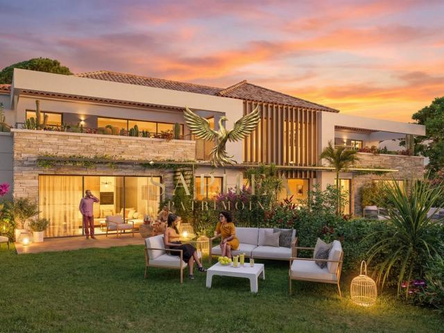 Six Fours Les Plages Un cadre de vie confidentiel avec hor. 122m² Six Fours les Plages