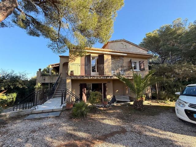 Six Fours les Plages Vente Maison 83