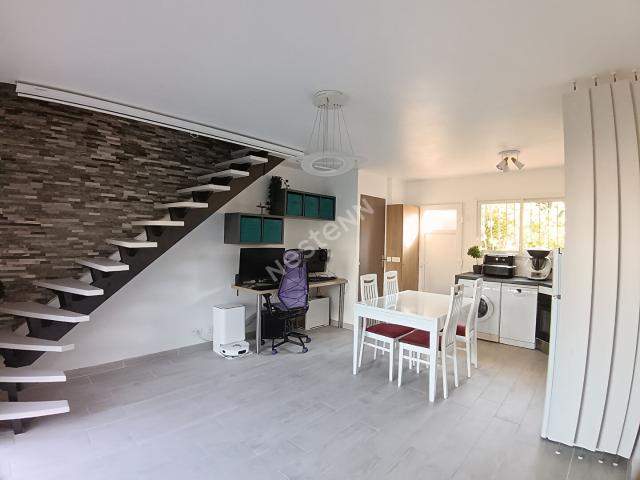 Six Fours les Plages Vente Maison 83