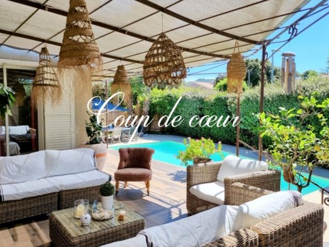 Six Fours les Plages, villa de 190 m² avec piscine, 3 chambres, au calme