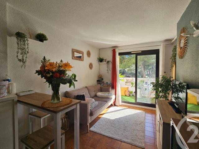 SIX FOURS LES PLAGES, appartement à vendre, 2 pièces, 24 m²