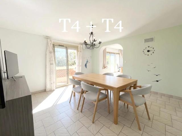 Six Fours les Plages, centre ville à 5 mn à pied, maison composé