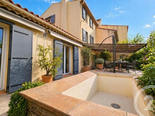 SIX FOURS LES PLAGES, maison à vendre, 5 pièces, 150 m²