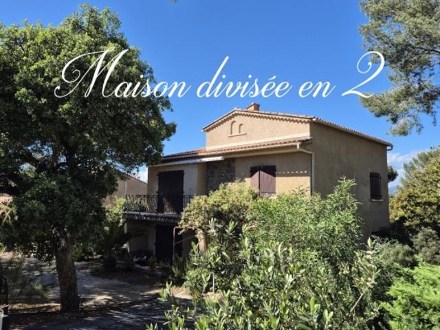 Six Fours les Plages, proche du Brusc, maison divisée en 3 appartements indépendants