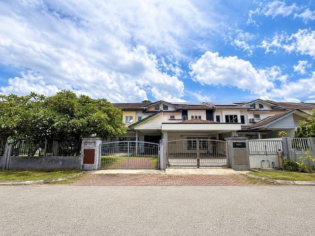 SIZE BESAR 24x80 BUKIT RIMAU SHAH ALAM Double Storey Terrace
