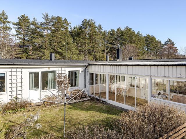 Sjöängsvägen 28