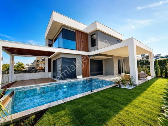 Soğucak’ta Eşsiz Manzara – Tek Müstakil 4+1 Akıllı Villa