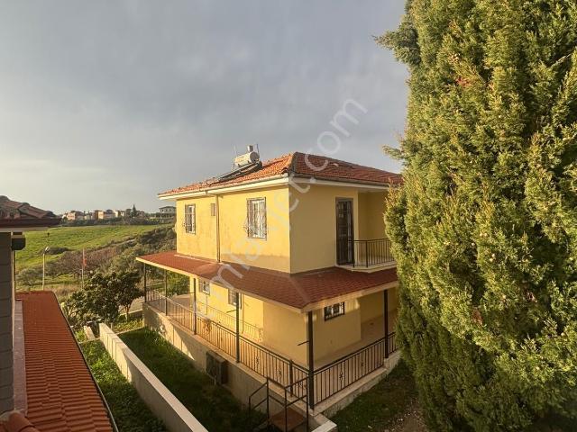 Soğucakta Acil Fırsat Full Tadilatlı Masrafsız Satılık Villa