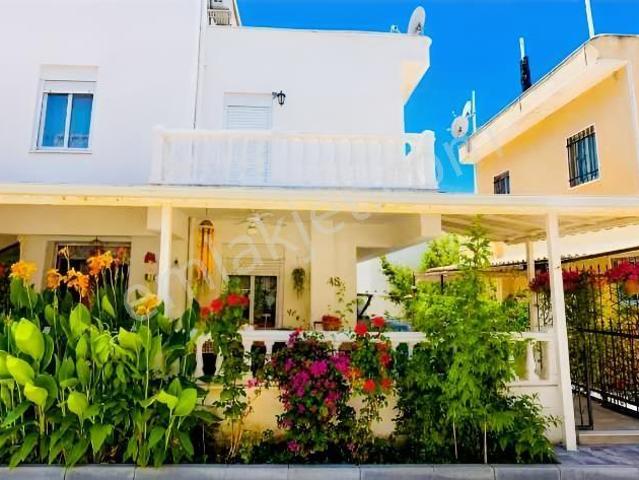 Soğucakta Deniz Manzaralı | 4+1 Tripleks Villa