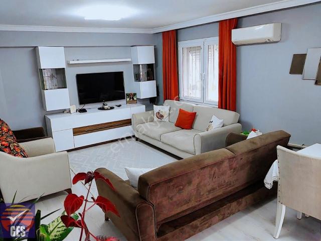 Soğukkuyu Mahallesi Yeni Girne Pazar Yeri Yanında Satılık Daire