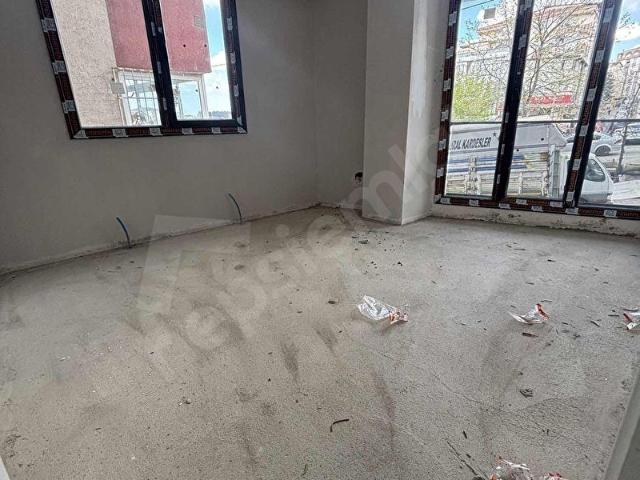 SÖĞÜTLÜÇEŞME CADDE ÜZERİ 2+1 SATILIK 78m2 YÜKSEK GİRİŞ DAİRE