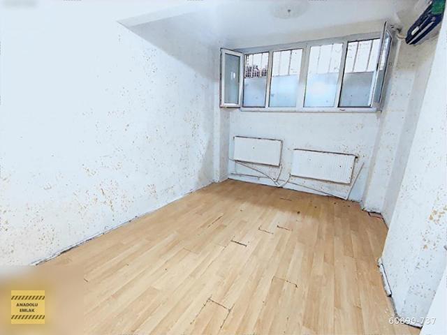 SOĞANLI BASINSİTESİNE YAKIN SATILIK 1+1 DAİRE BODRUM KAT