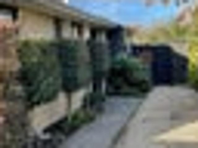 So Comfortable! Sunny, Warm and Private, Rear Unit