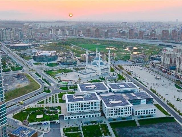 SOM MEYDAN KONAKLARINDA PRESTİJLİ 6+2 482m SATILIK DUBLEKS