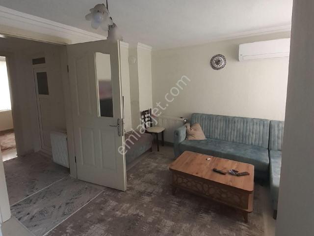Soma Celal Bayar Meslek Yüksek Okulu Civarı 2+1 Arakat Satılık Daire