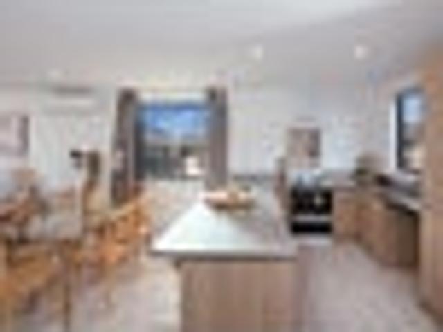 Somerfield, 2 bedrooms, $435 pw