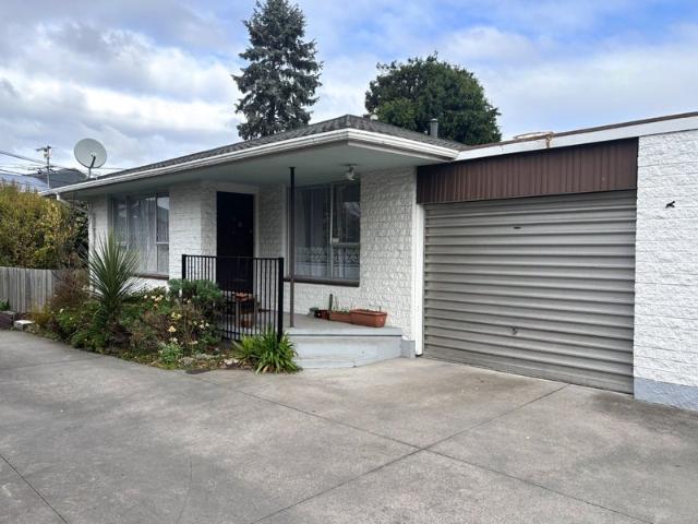 somerfield, 2 bedrooms
