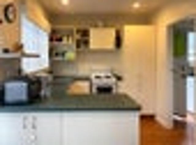 Somerfield, 2 bedrooms, $500 pw