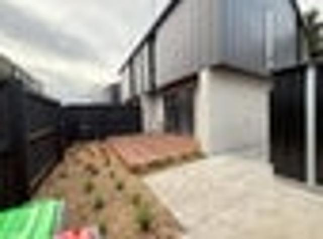 Somerfield, 2 bedrooms, $515 pw