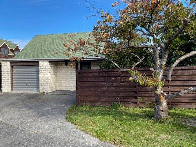 somerfield, 2 bedrooms