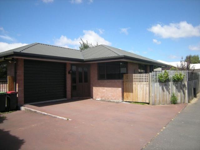 somerfield, 2 bedrooms