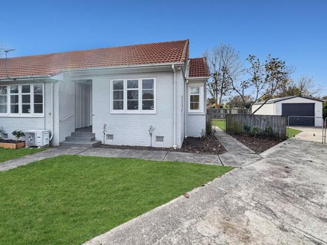 somerfield, 2 bedrooms