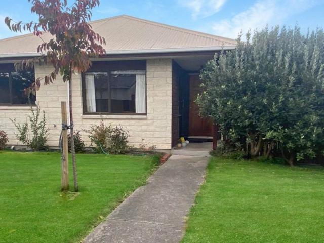 somerfield, 2 bedrooms