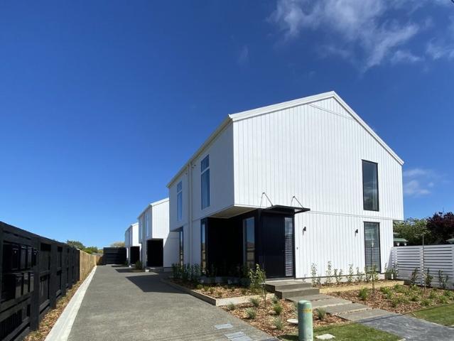 Somerfield, 3 bedrooms
