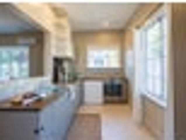 Somerfield, 3 bedrooms, $550 pw