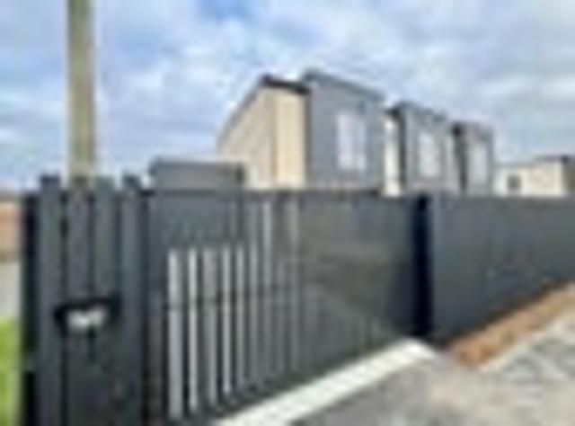 Somerfield, 3 bedrooms, $645 pw