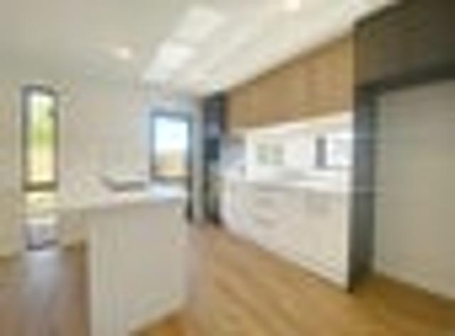 Somerfield, 3 bedrooms, $670 pw