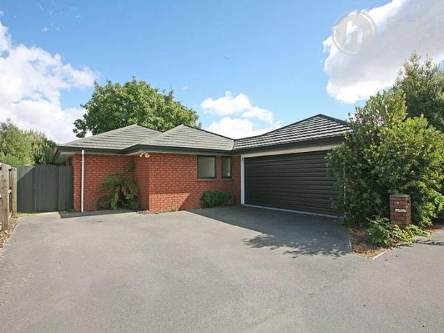 somerfield, 3 bedrooms