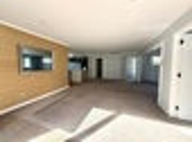 Somerfield, 4 bedrooms, $800 pw