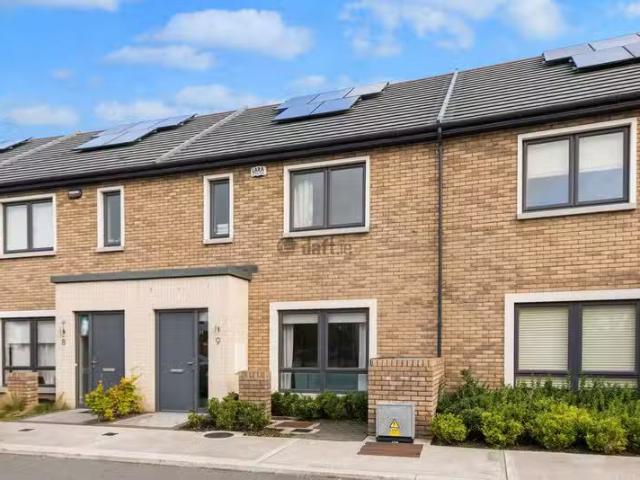 Somerton Court, Lucan, Co. Dublin is for rent