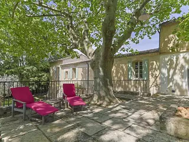 Sommières 30250 Achat / Vente maison 14 pièces t14 piscine jardin
