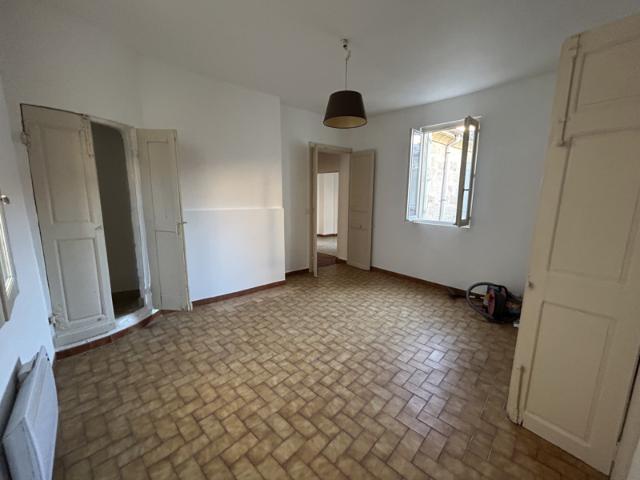 SOMMIERES CENTRE PIETONS Appartement 3 pièces de 64.58 m2