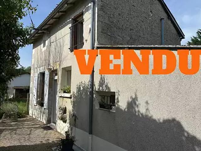Sommières du Clain 86160 Achat / Vente maison 2 pièces t2