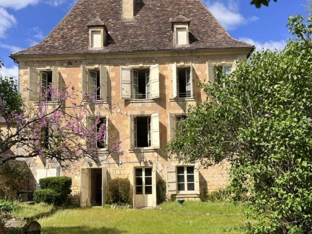 Somptueuse Demeure & Parc Romantique En Coeur De Bastide 230m² Beaumont du Périgord