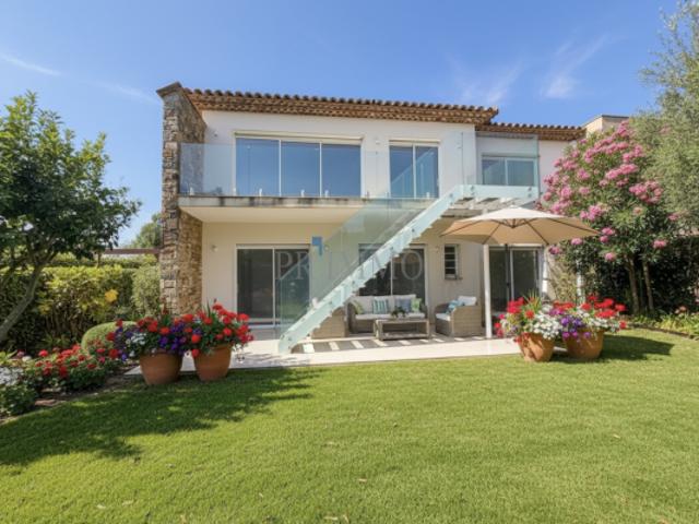 Somptueuse Villa Neuve avec Vue Mer L'Excellence Architect