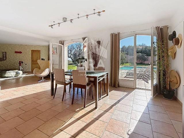 Magnifique villa individuelle en position dominante