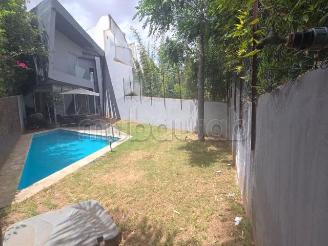 Somptueuse villa à vendre à Ville Verte. Surface de 225 m²